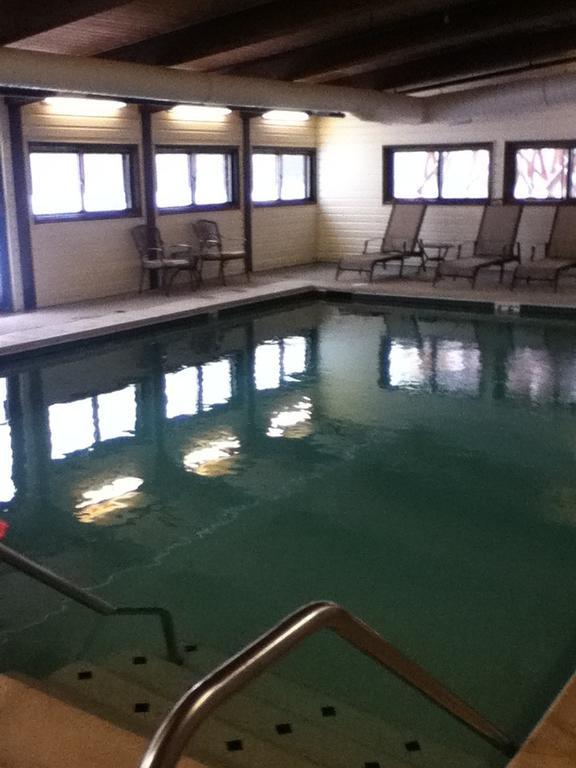 Baraga Lakeside Inn Εξωτερικό φωτογραφία