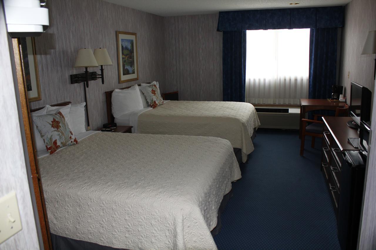 Baraga Lakeside Inn Εξωτερικό φωτογραφία